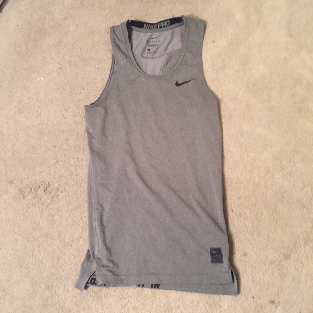 Grey work out tank